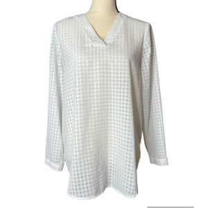 Adrianna Papell Women's Tunic Blouse Size Large in White Sheer Textured Material
